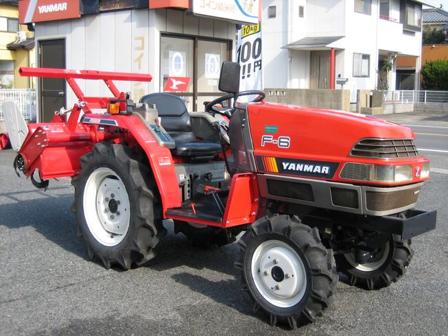 トラクター F-6DAUS2 写真３