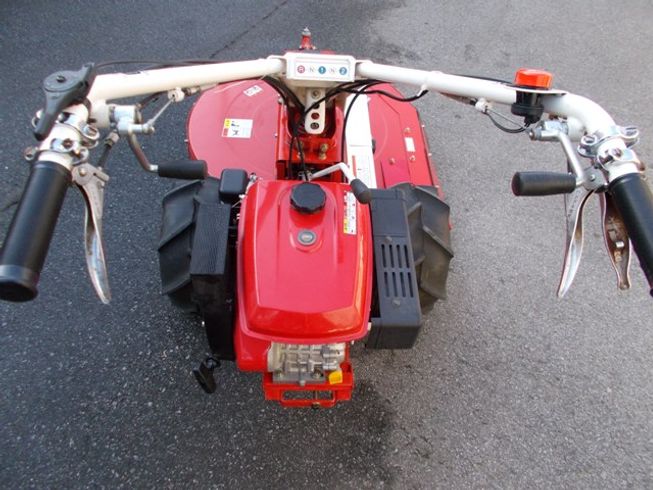 草刈機 AM80/E8 写真５