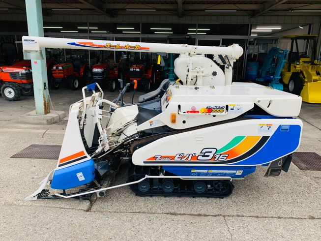 コンバイン HVA316G-EZAWC 写真３