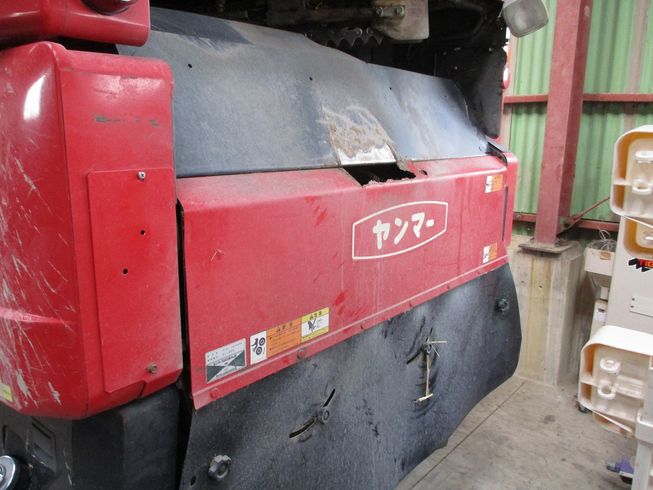 コンバイン GC695 写真２