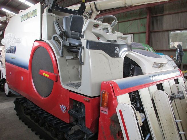 コンバイン GC695 写真７