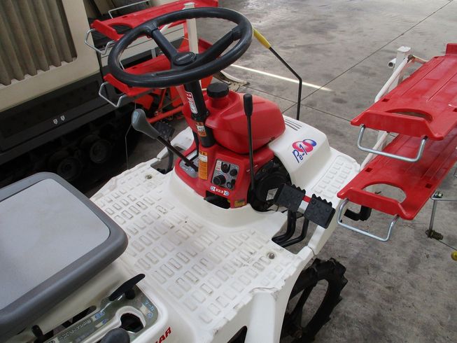 田植機 Pe-1 写真３