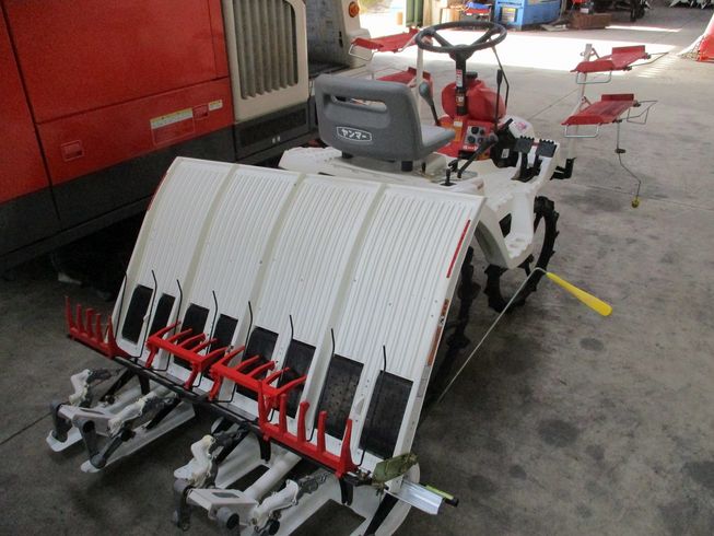 田植機 Pe-1 写真４