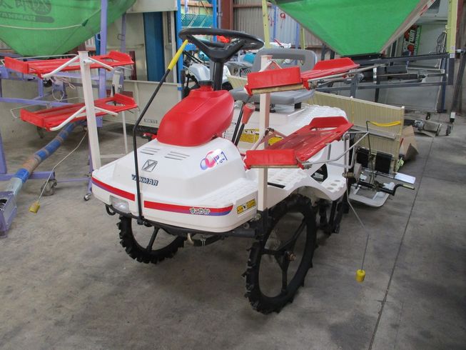 田植機 Pe-1 写真８