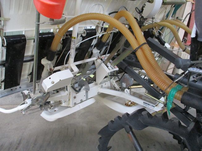田植機 SPU550-RIF 写真８
