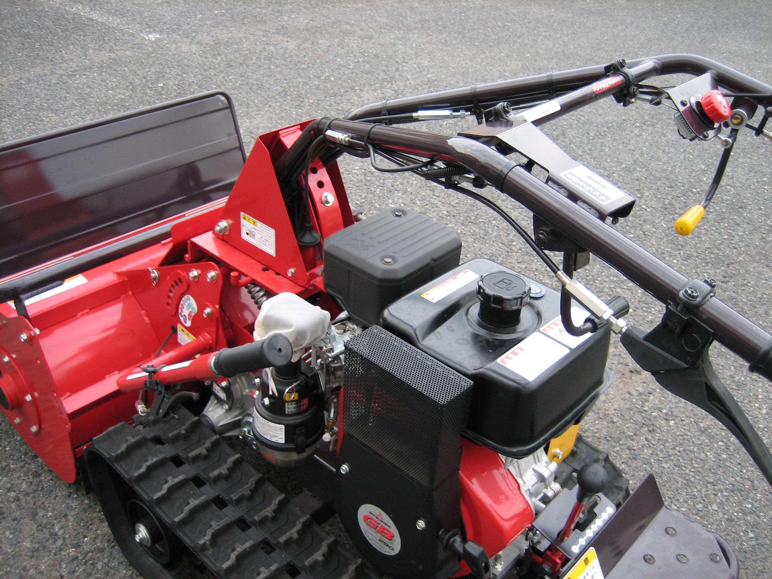 草刈機 CG82M 写真７