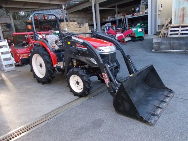 トラクター EG222U 写真２