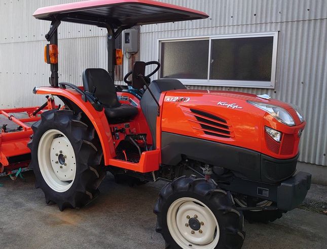 トラクター KT230 写真２