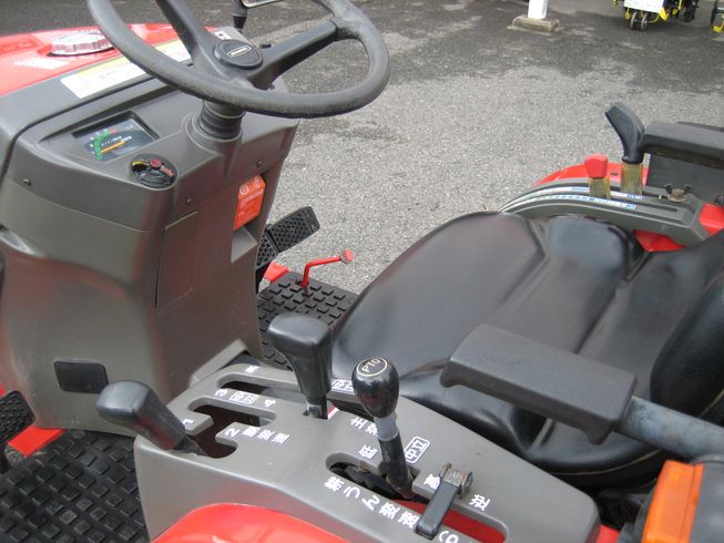 トラクター KE-60ABPUS3 写真９