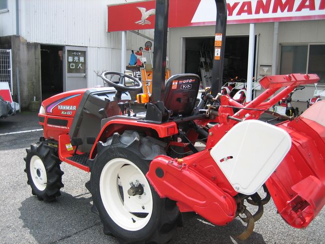 トラクター KE-60ABPUS3 写真５