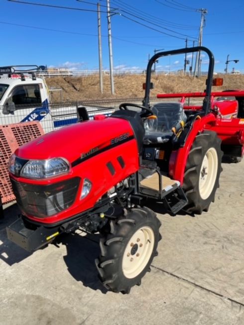 トラクター EG221VUS4M 写真２