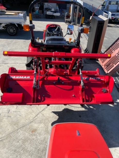 トラクター EG221VUS4M 写真５