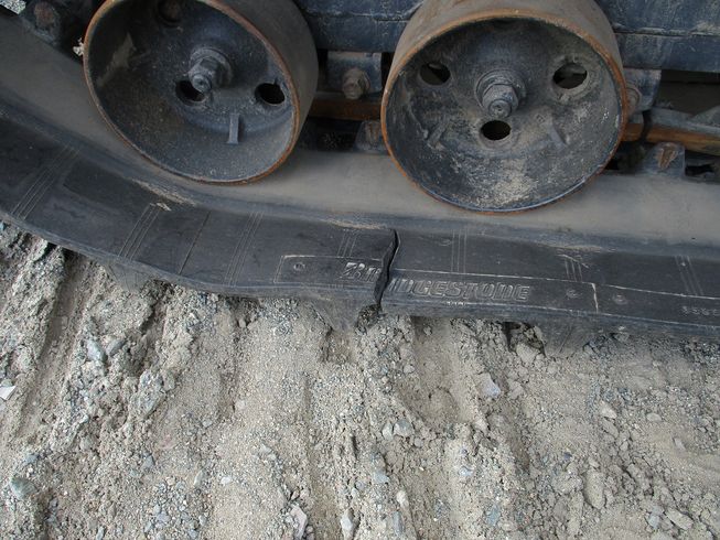 汎用コンバイン VCH650 写真８