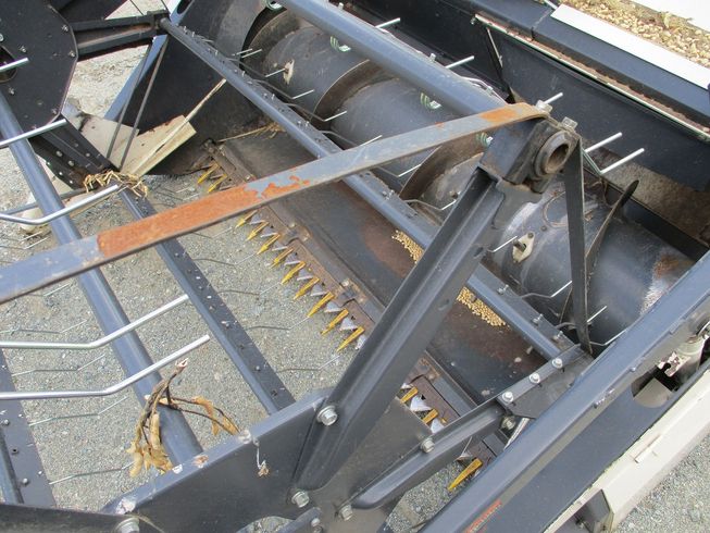 汎用コンバイン VCH650 写真３