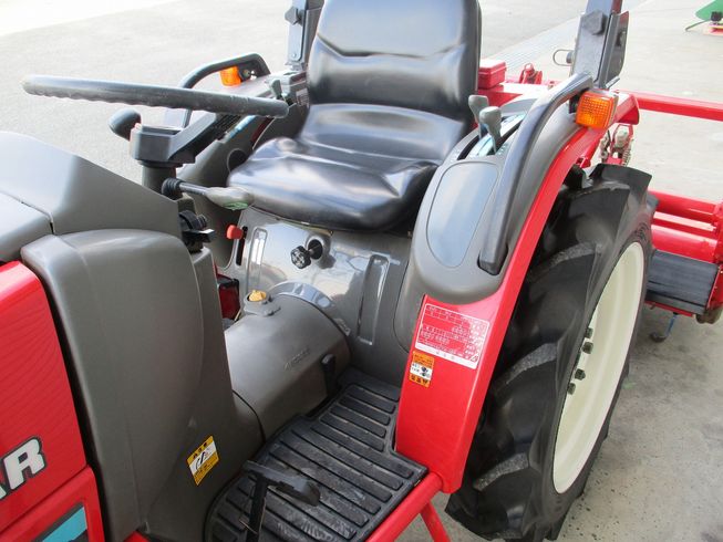 トラクター AF220S 写真３