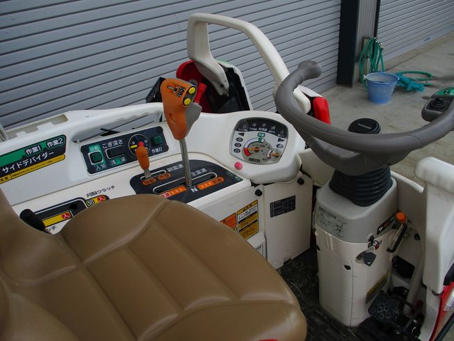 コンバイン AJ217 写真８