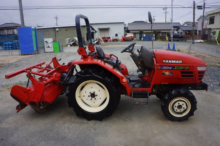 トラクター AF324 写真２