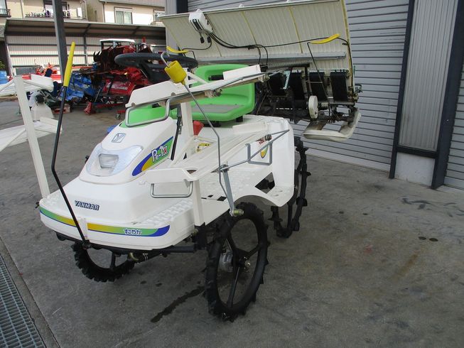 田植機 Pe-1X 写真４