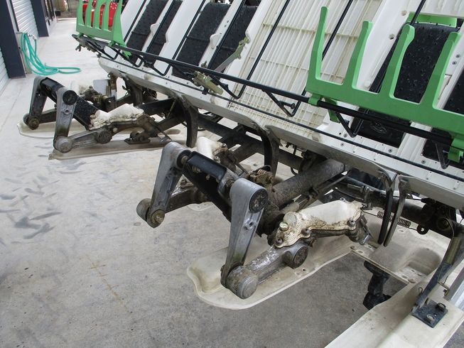 田植機 Pe-1X 写真７