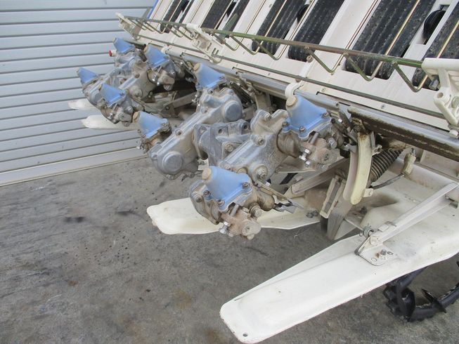 田植機 PQ4DF 写真３