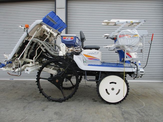 田植機 PZ50HVRLF 写真６