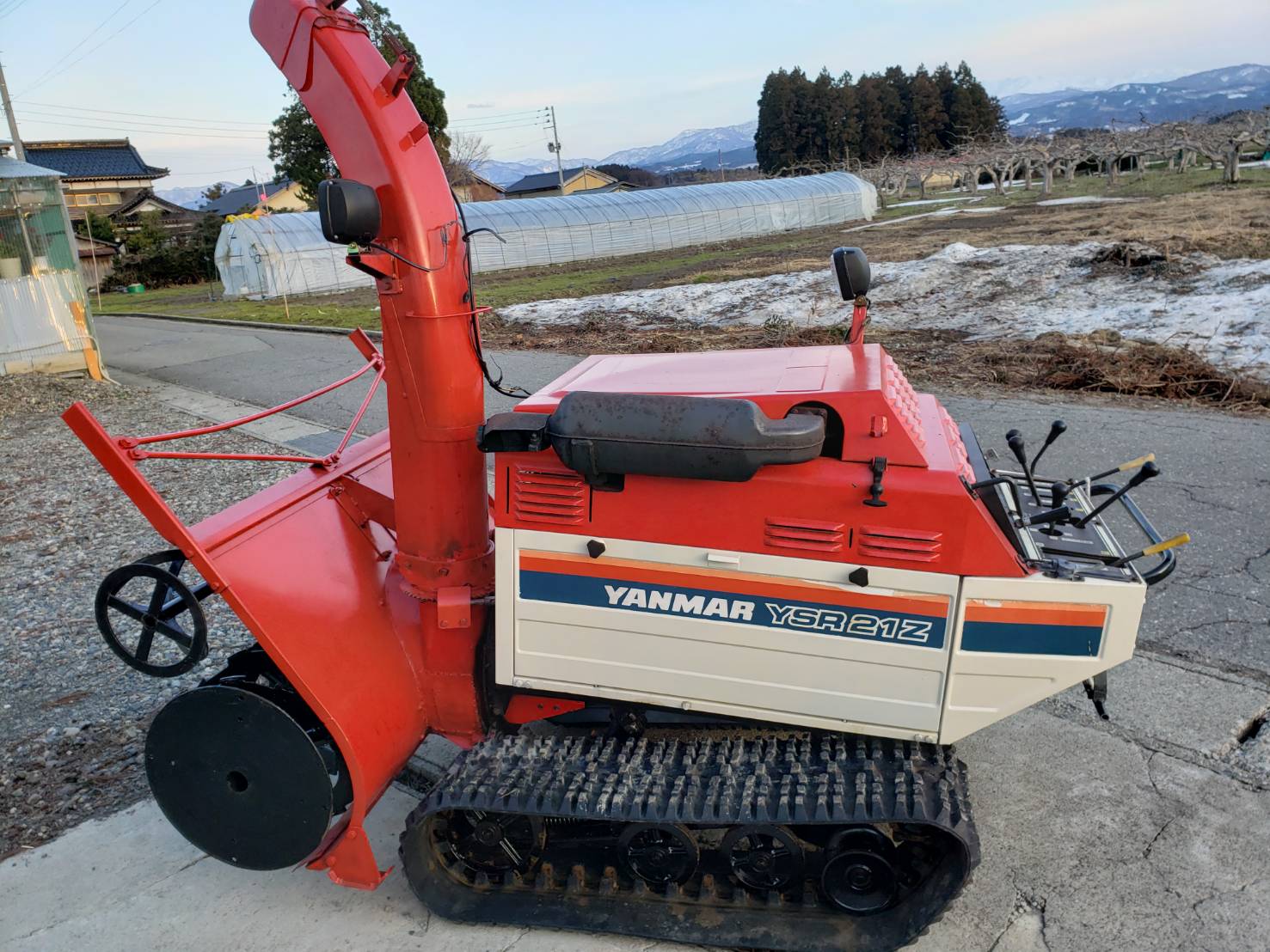 ヤンマー 防除機 写真