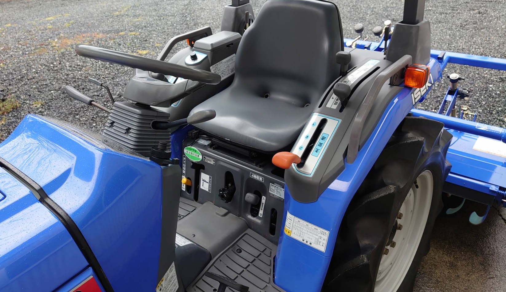 トラクター TH20 写真４