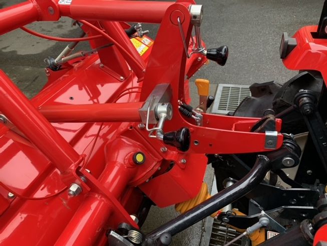 トラクター EG120VXUKS4M 写真４