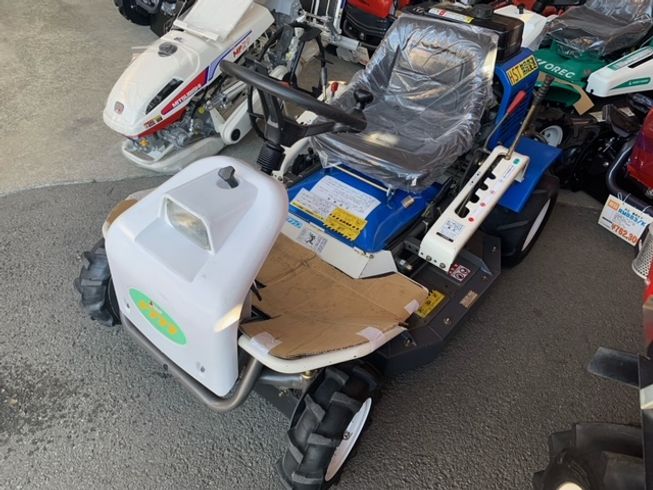 草刈機 RM86 写真２