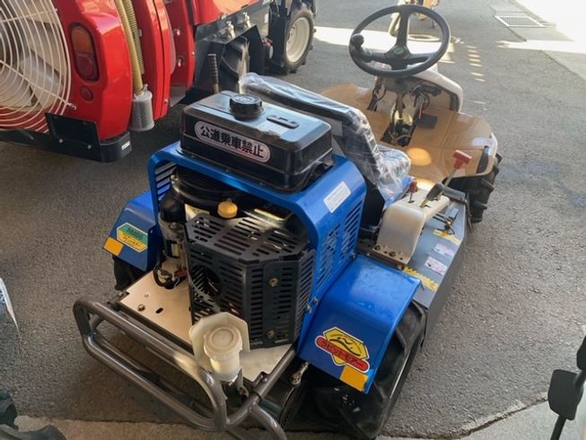 草刈機 RM86 写真４