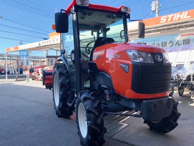 トラクター FT25QBMAJQF5V 写真２