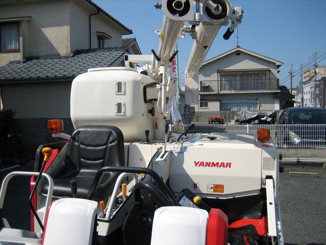 コンバイン Ee214W GJFL 写真９