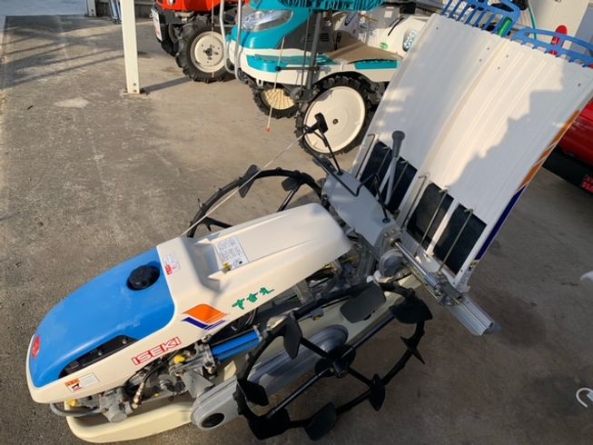 田植機 PC2D-70 写真４