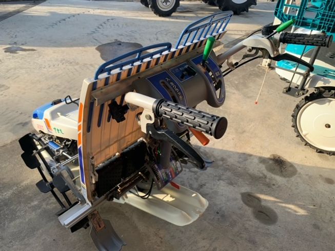 田植機 PC2D-70 写真８