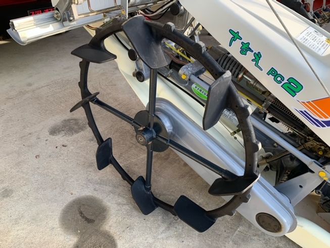 田植機 PC2D-70 写真７