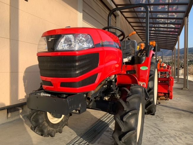 トラクター EG118VUS4M 写真４