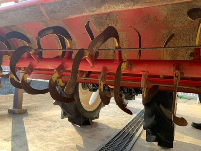 トラクター EG118VUS4M 写真９