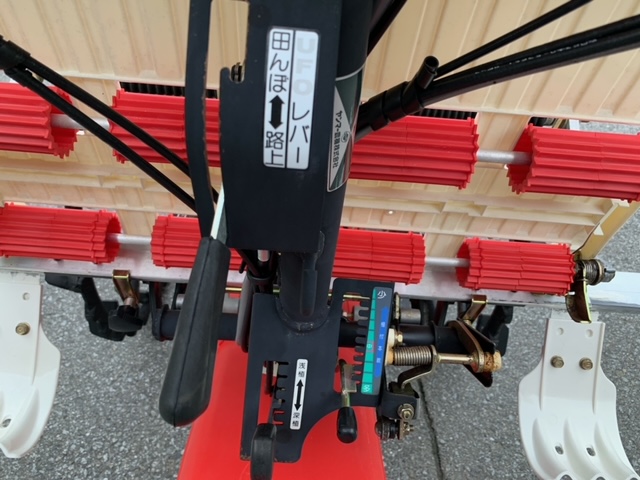 田植機 AP200 写真６