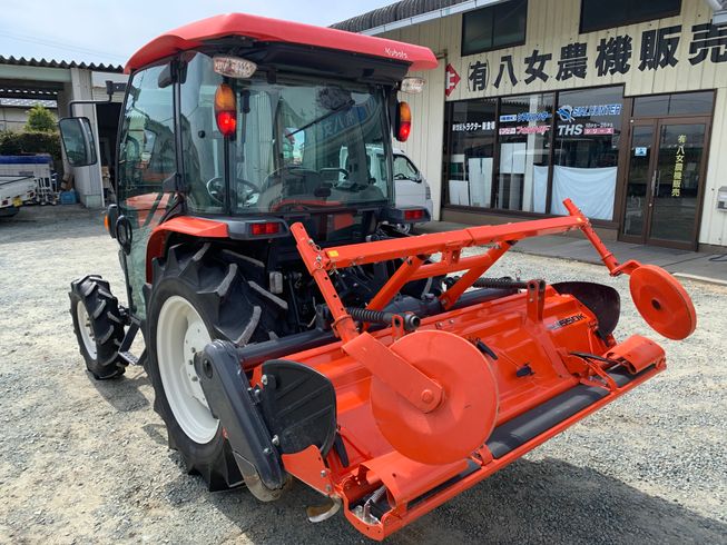 トラクター KL3150キャビン 写真７