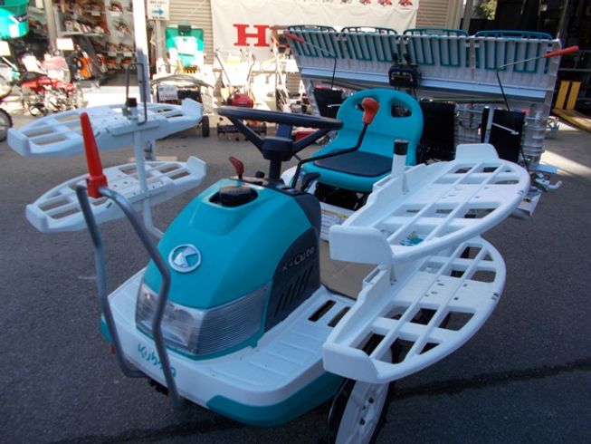 田植機 JC4A-I 写真２