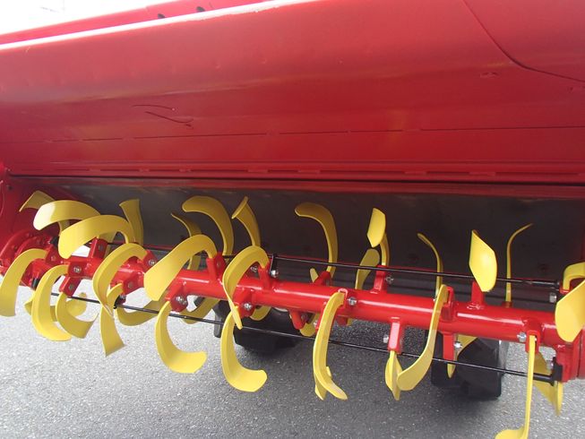 トラクター ＥＧ222-ＶＵＫＳ5Ｍ 写真７