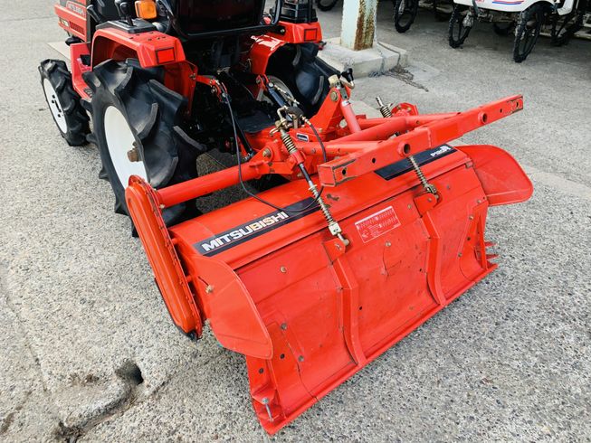 トラクター MT135 写真６