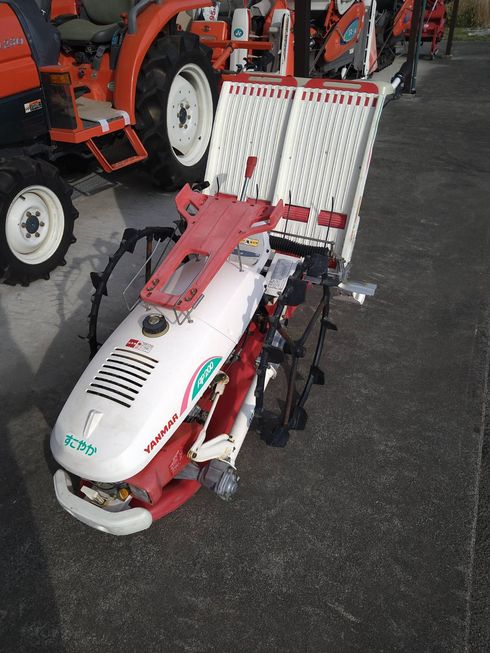 田植機 AP200 写真６