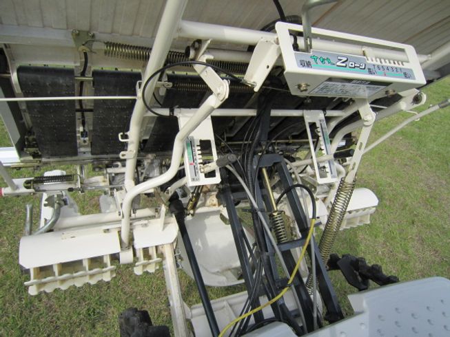 田植機 ＰＱＺ４－ＶＬ　鹿児島 写真６