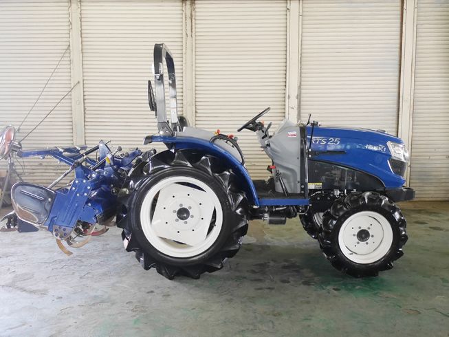 トラクター RTS25 写真２