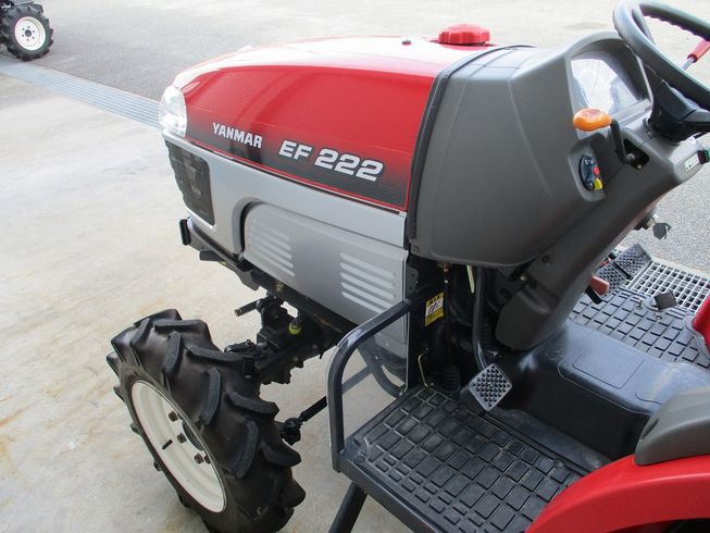 トラクター EF222 写真４