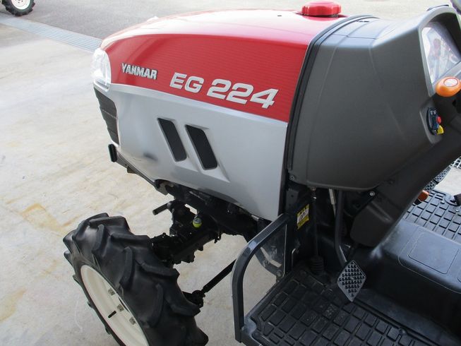トラクター EG224 写真４