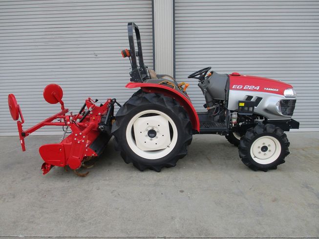 トラクター EG224 写真３