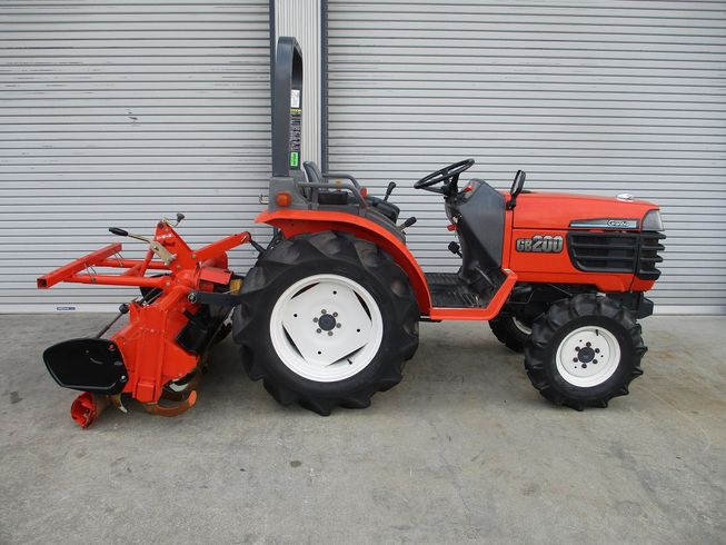 トラクター GB200-BSMA 写真３