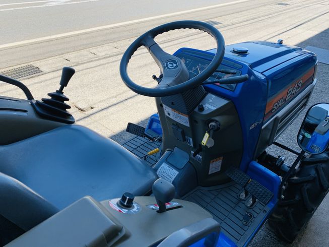 トラクター TF243 写真７